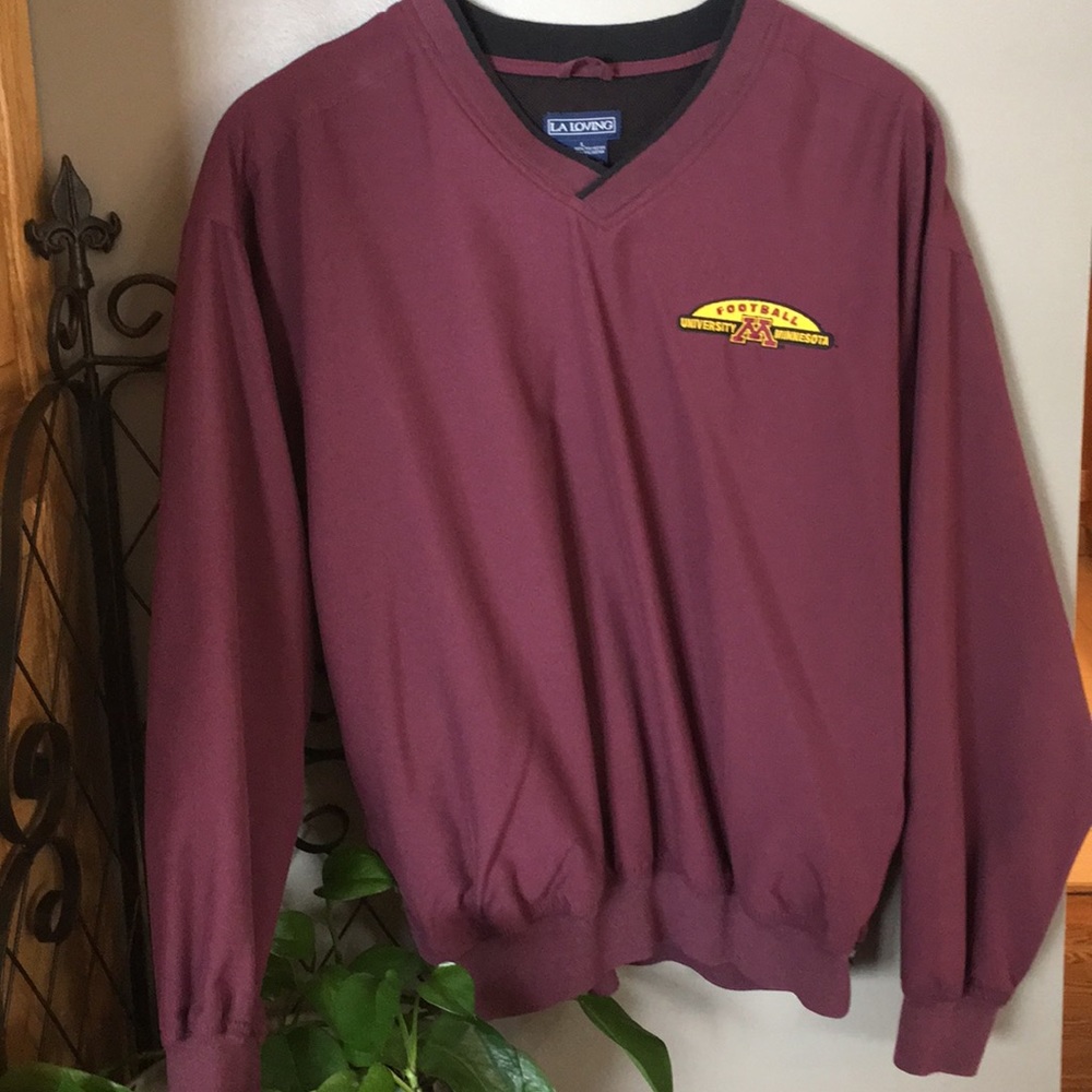 Men’s v-neck windbreaker